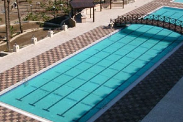 Girne Grand Mercure Otel 2006